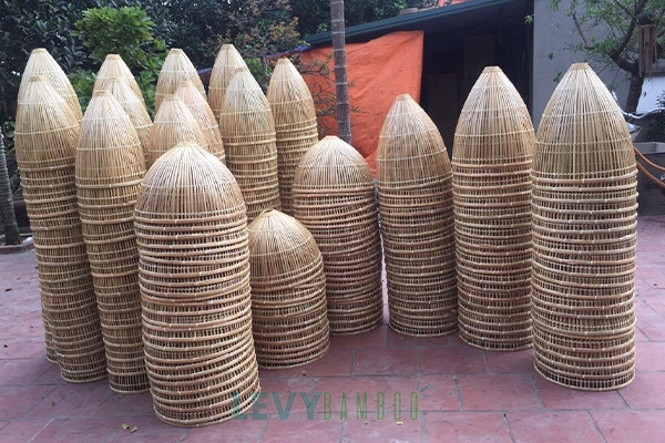 Cơ sở sản xuất mây tre đan cho cửa hàng và xuất khẩu ở Hà Nội - Lê Vy Bamboo